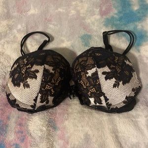 VS Padded Push-Up Bra